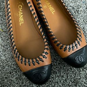 AUTHENTIC Chanel whip stitch cap toe ballet flats sz 36